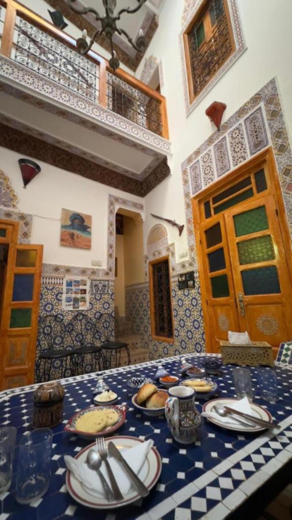 Riad Lala Drissia Fez Buitenkant foto