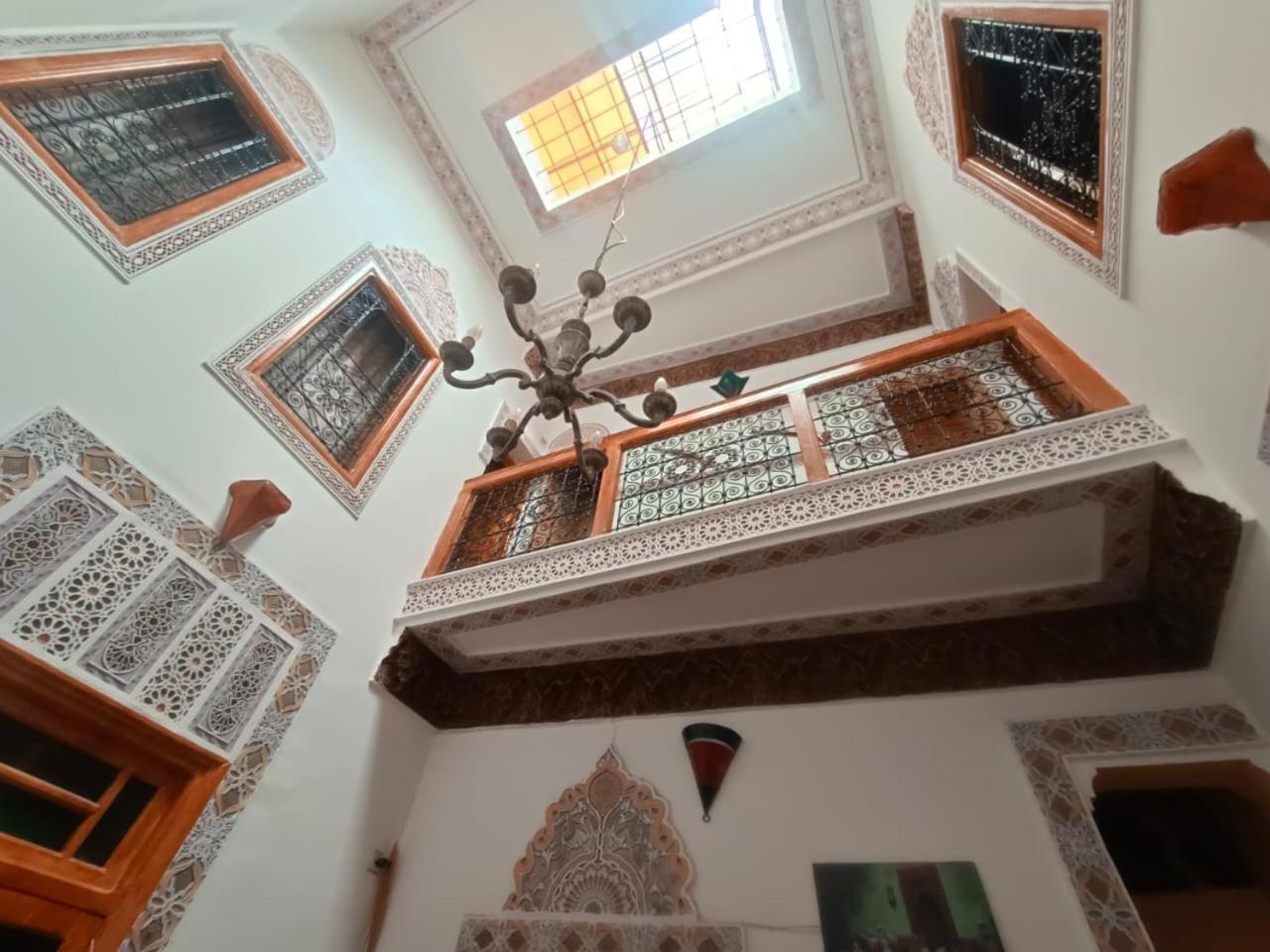 Riad Lala Drissia Fez Buitenkant foto